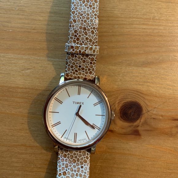 watch - Picture 7 of 10